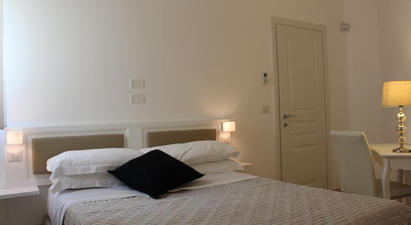 Appartamenti Sidera Lecce Rum bild